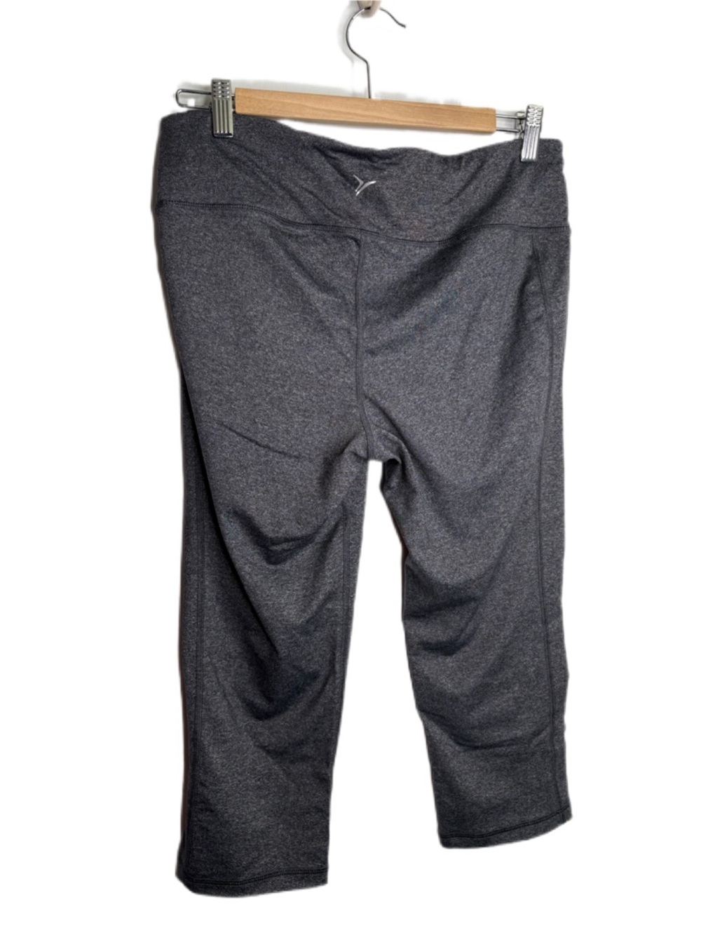 Old Navy Active Fitted Marled Charcoal Cropped Leggings - Picture 3 of 6